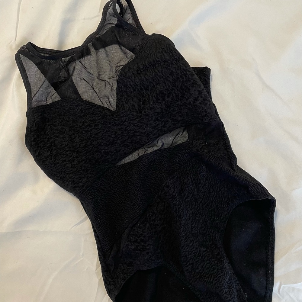 Black size 6 Kathy Ireland one piece